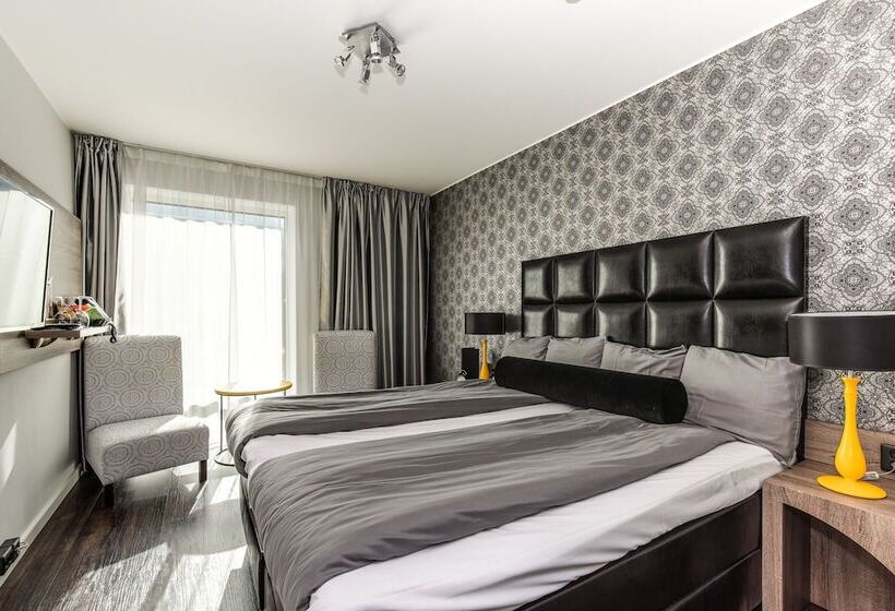 هتل Best Western Plus Savoy Lulea