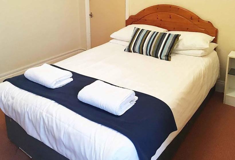 فندق Linden Guest House