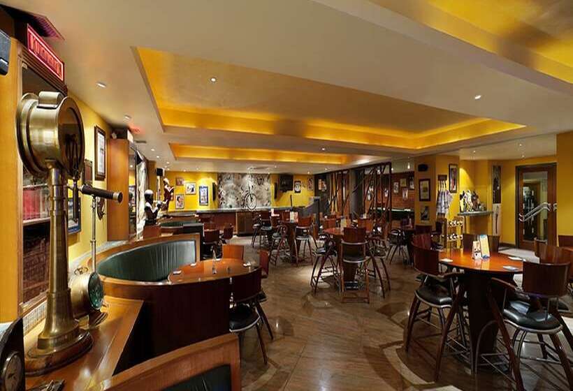 בית מלון כפרי Radha Regent, Chennai