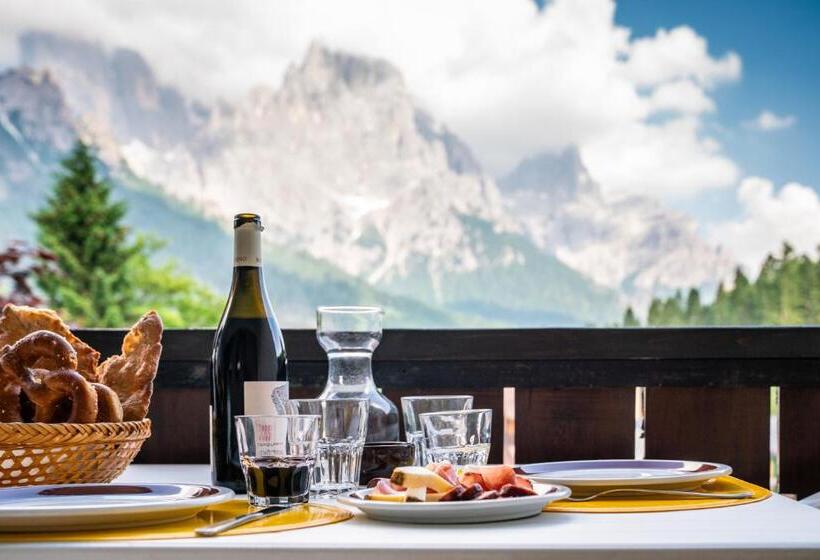 فندق Residence Lastei