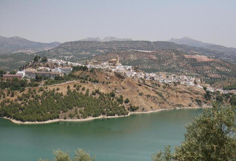 هتل روستایی Caserio De Iznájar