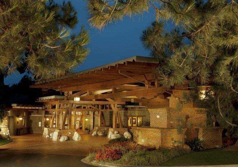 Отель The Lodge At Torrey Pines