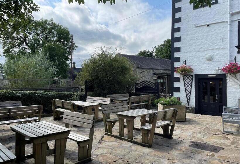 فندق New Inn