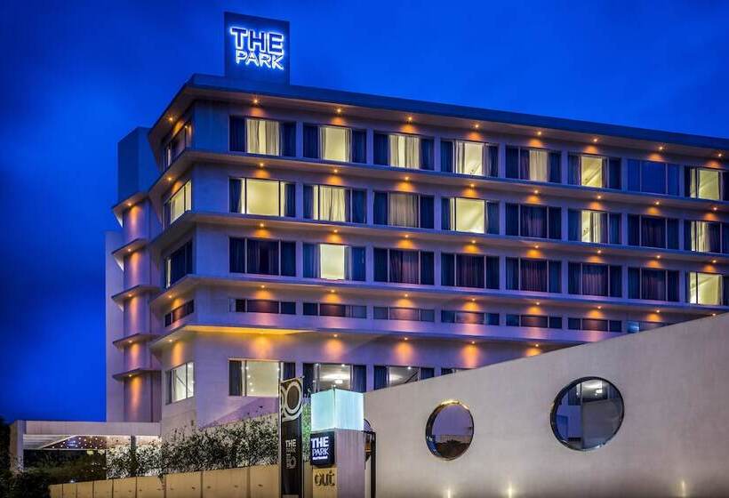 호텔 The Park Navi Mumbai