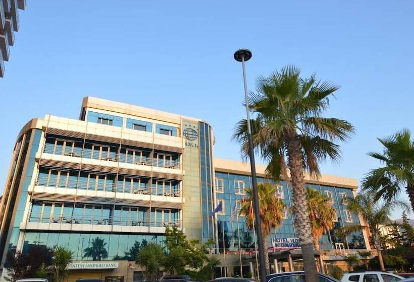 酒店 Vlora International