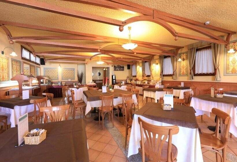 Palace Pontedilegno Resort