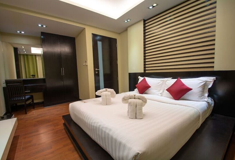Peach Blossom Resort & Pool Villa   Sha Plus