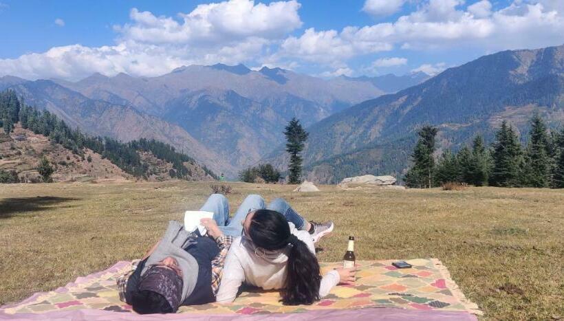 渡假胜地  Kudrat   A Boutique Homestay  Tirthan Valley