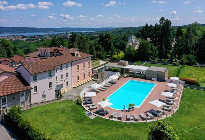 호텔 Castello Dal Pozzo
