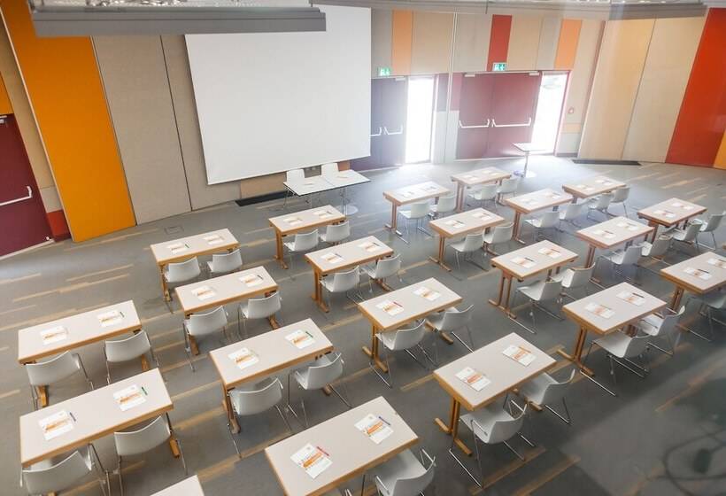 هتل Kyriad Vienna Altmannsdorf