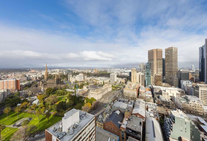 فندق Oaks Melbourne On Lonsdale Suites