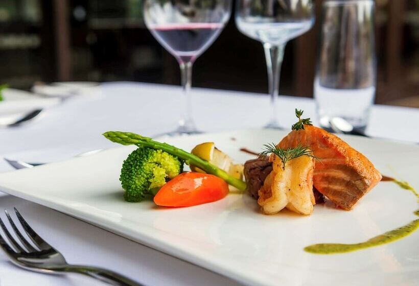 Отель Pullman Sanya Yalong Bay Villas & Resort