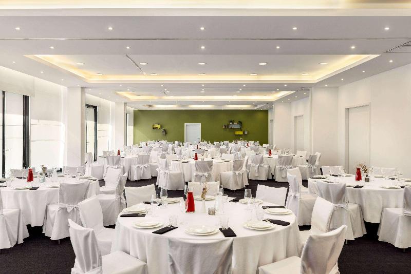 هتل Vienna House Easy By Wyndham Pilsen