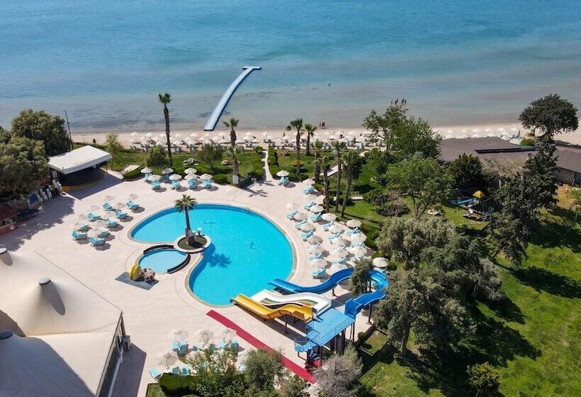 The Holiday Resort Hotel   All Inclusive