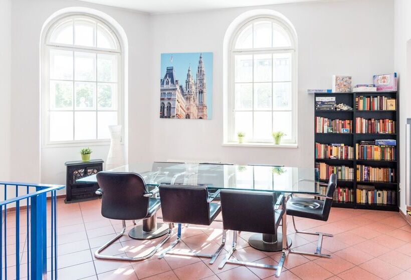 مسافرخانه a&o Wien Stadthalle