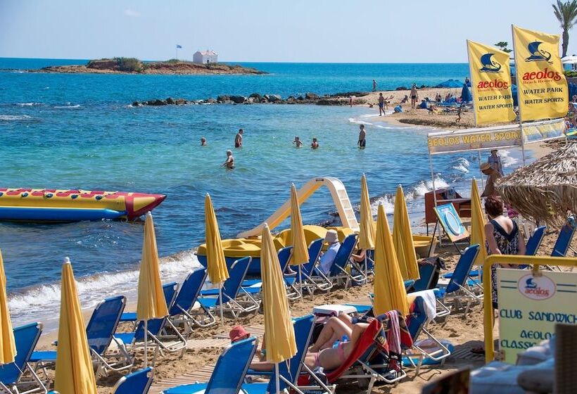 هتل Aeolos Beach Resort