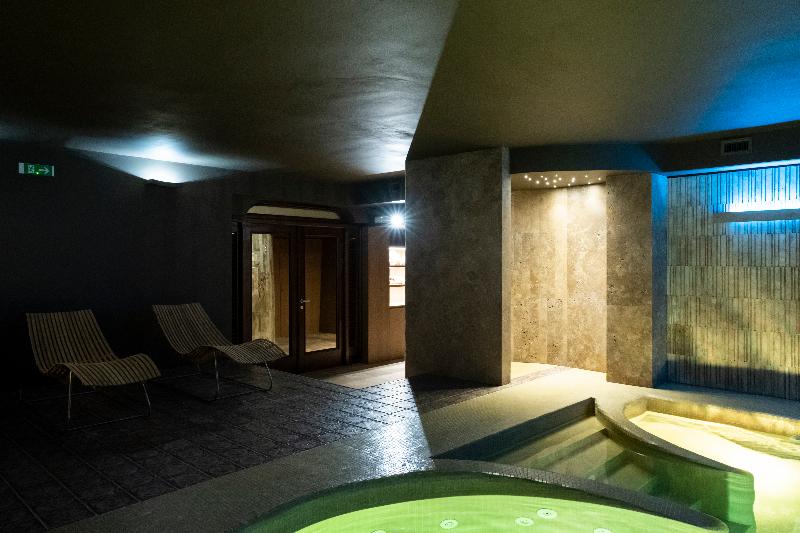 هتل Baia Di Ulisse Wellness & Spa