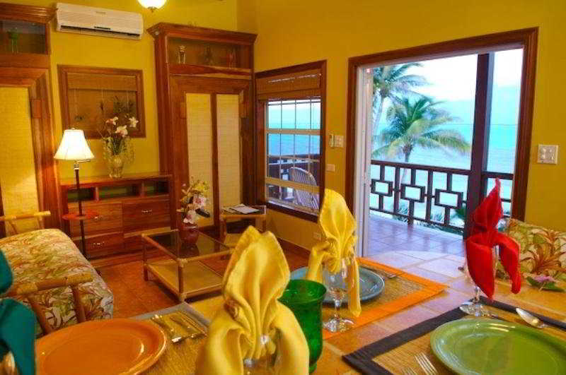 בית מלון כפרי Belize Legacy Beach Resort