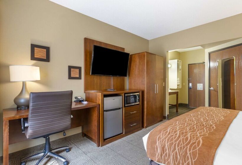 هتل Comfort Inn North Polaris