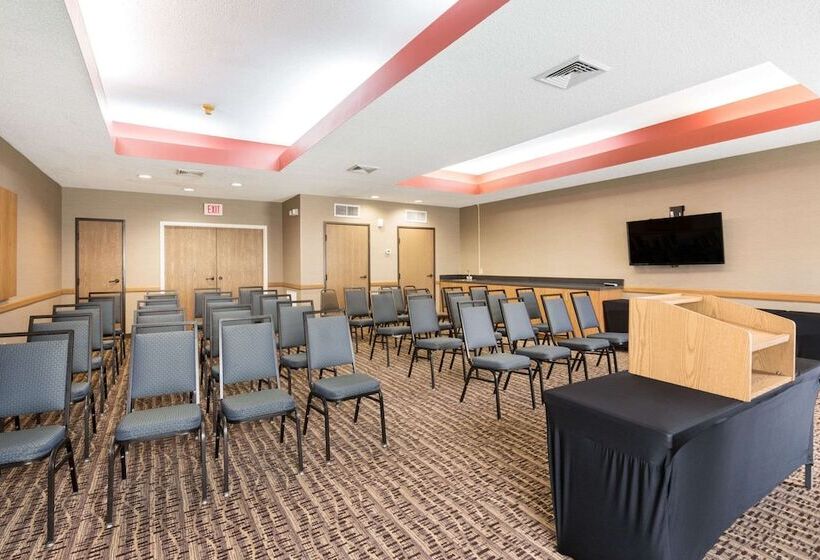 فندق Comfort Suites Monroe
