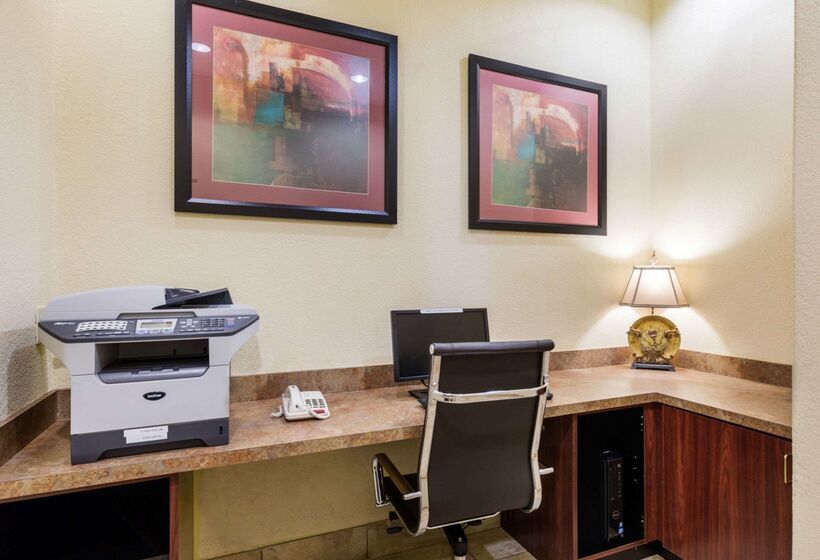 בית מלון כפרי Comfort Suites Near Nasa  Clear Lake