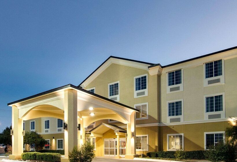 בית מלון כפרי Comfort Suites San Angelo Near University