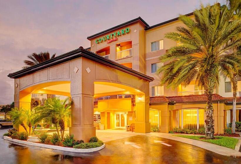 فندق Courtyard By Marriott West Palm Beach Airport