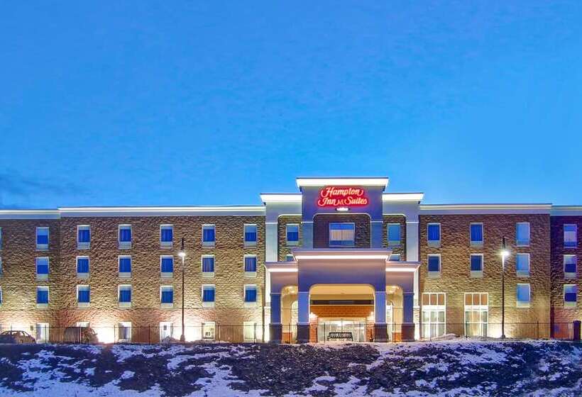 هتل Hampton Inn & Suites Saint John