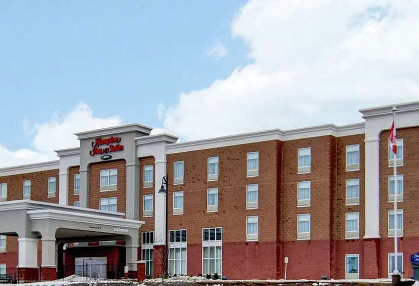 هتل Hampton Inn & Suites Saint John
