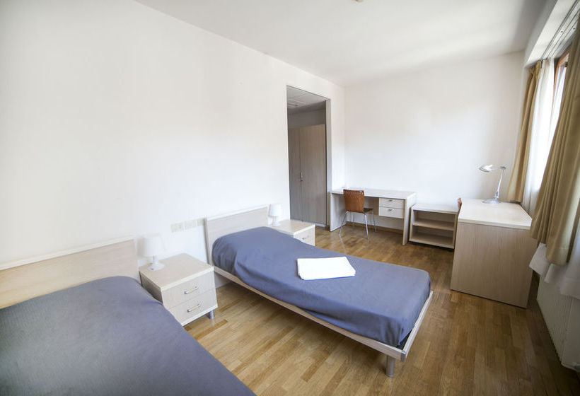 هتل Sunny Terrace Hostel