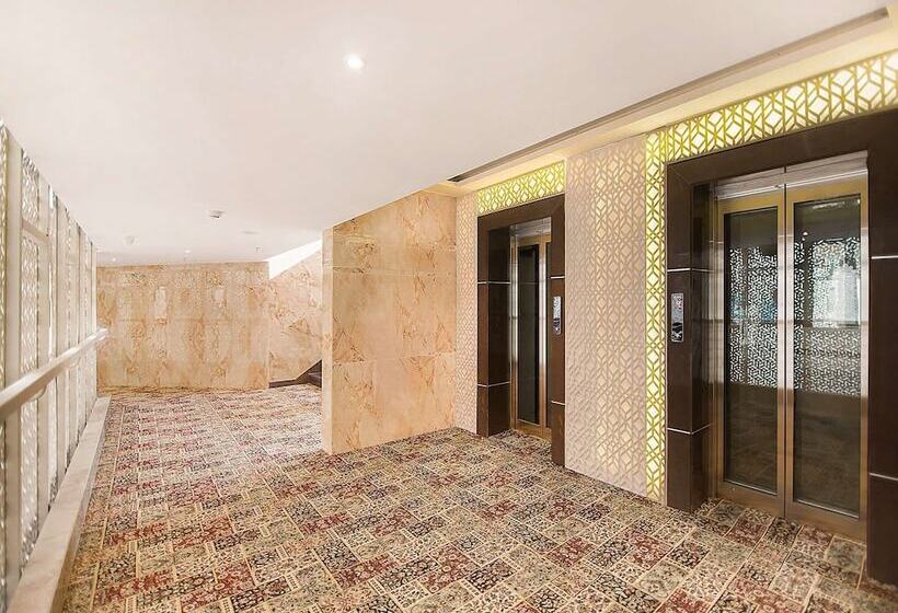 فندق Hrj Sarovar Portico Indore