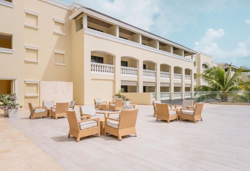 هتل Iberostar Waves Rose Hall Beach