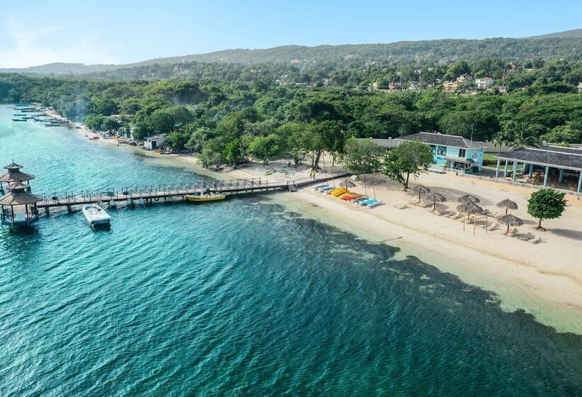 هتل Iberostar Waves Rose Hall Beach