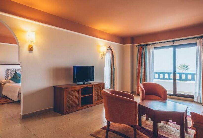 هتل Iberostar Waves Saidia