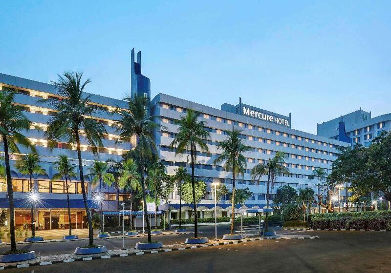 هتل Mercure Convention Center Ancol