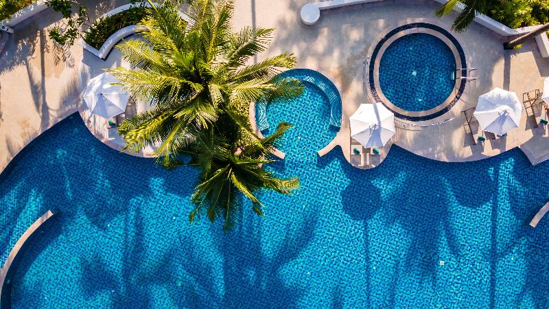 هتل Outrigger Khao Lak Beach Resort   Sha Extra Plus