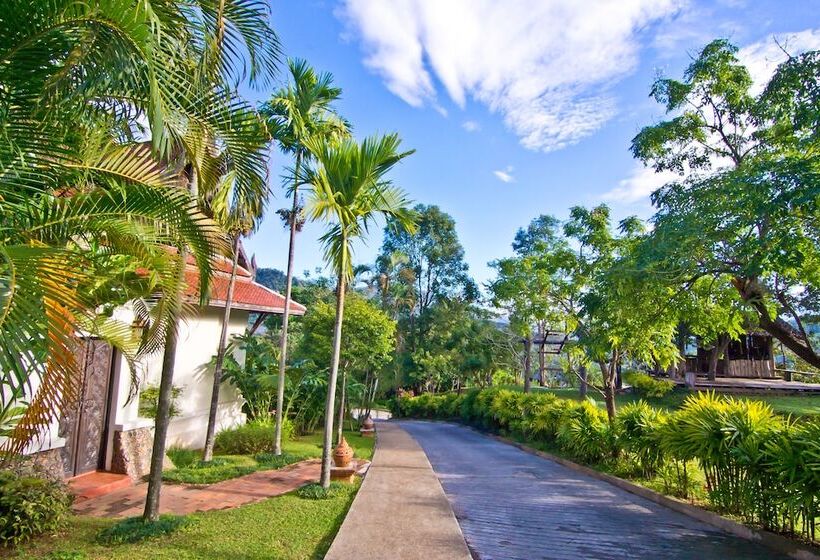 هتل Panviman Chiang Mai Spa Resort