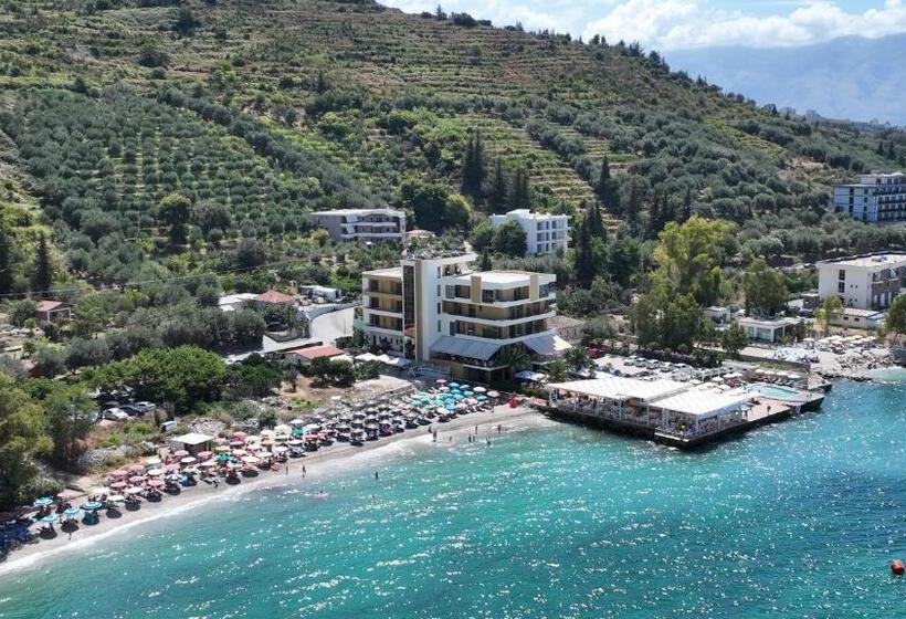 هتل Paradise Beach