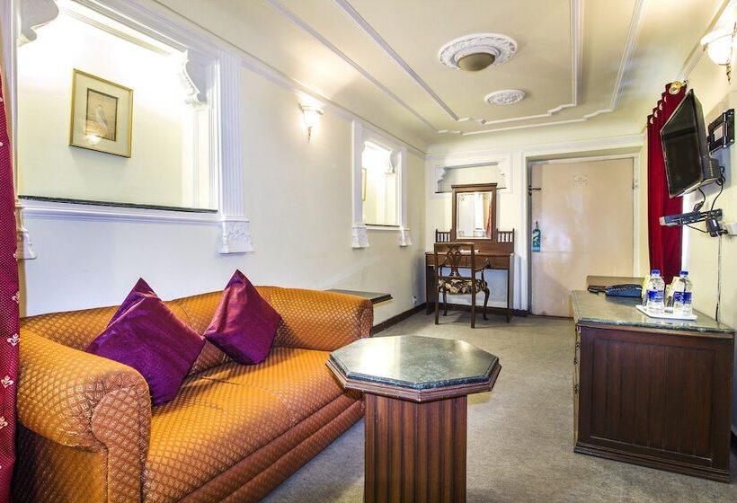 בית מלון כפרי Sugan Niwas Palace