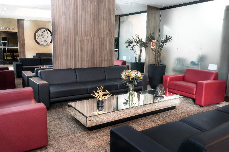Summit Hotel Monaco