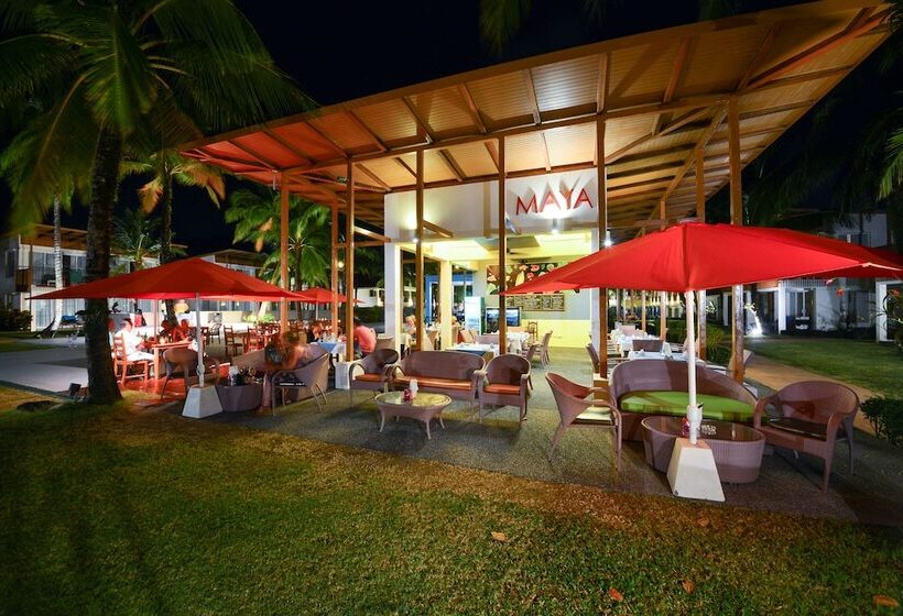 هتل The Briza Beach Resort, Khao Lak Sha Extra Plus