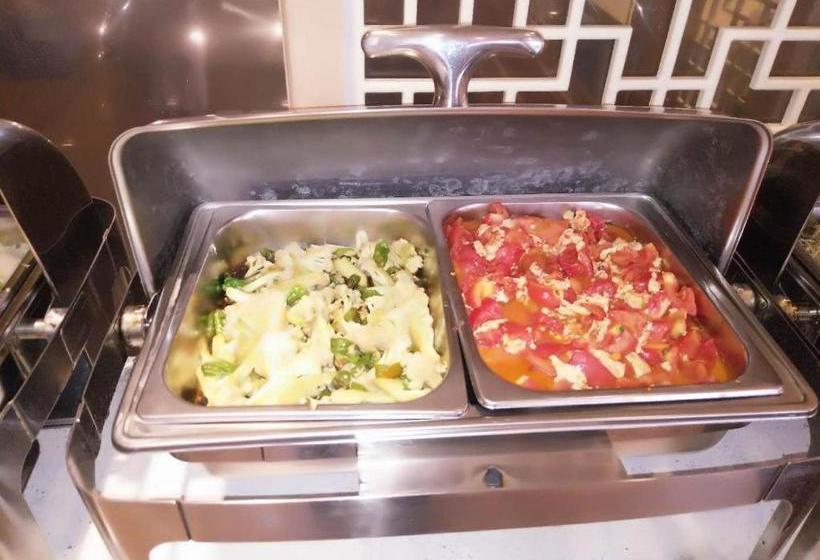 Отель 7 Days Premium·zaozhuang High Speed Railway Station Guangming Xi Road