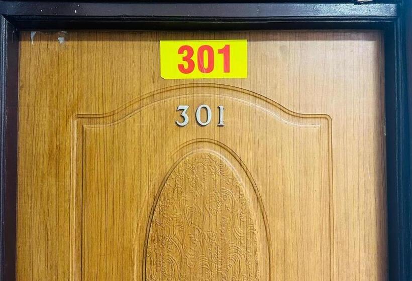 هتل Baga Bay 200 Meters From Baga Beach