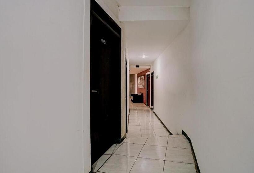 هتل Capital O 90071 Paralayang View