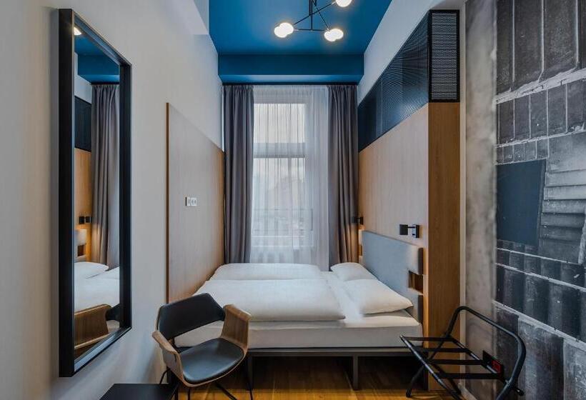 ホテル Dean S Home Budapest