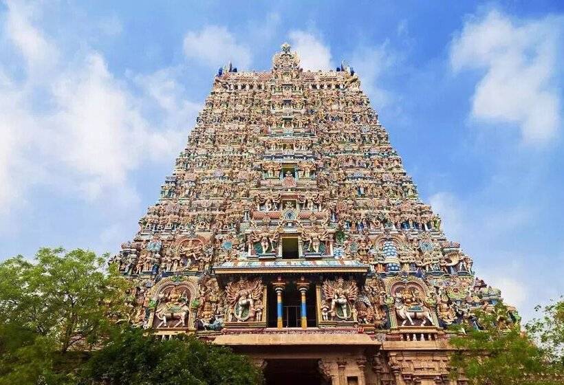 هتل Gopuram Residency