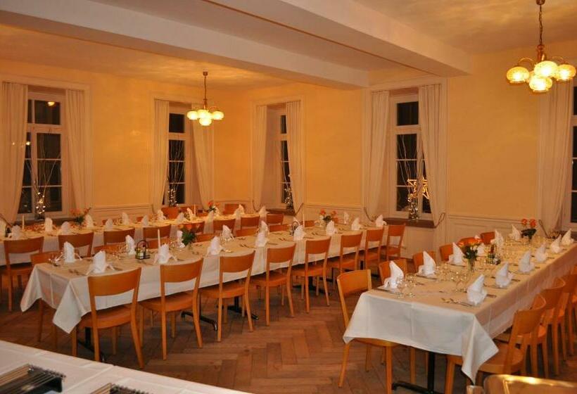 Отель Restaurant Raben