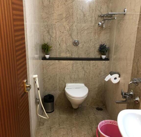 هتل Spark Residency