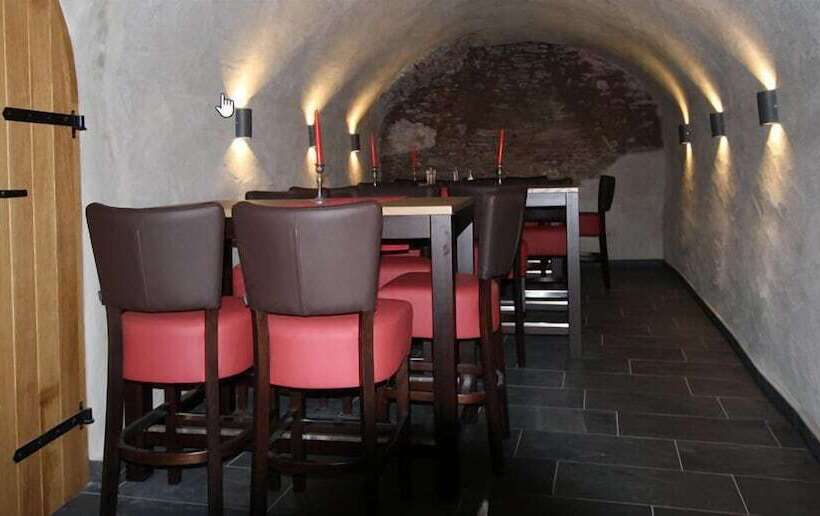 ユースホステル Weingut Gästehaus Derkum