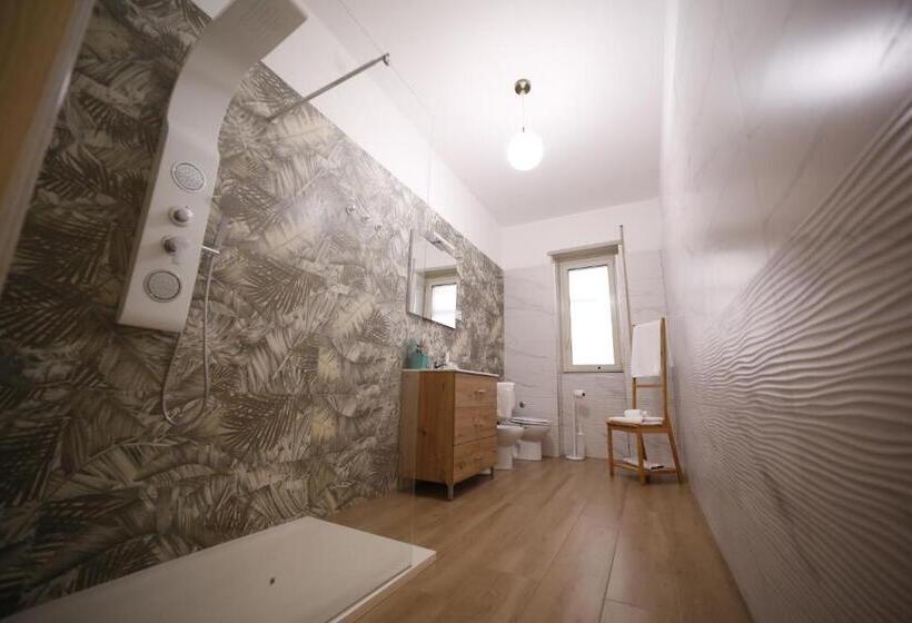 تختخواب و صبحانه Al Quadrato D Oro Rooms